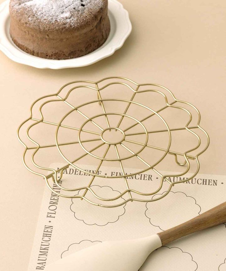 画像1: 出典：3COINS