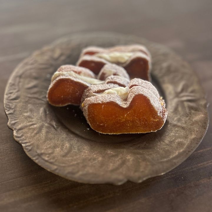 〈キャンプ飯〉和×洋おつまみ。ころ柿クリチサンド