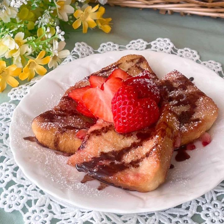 いちごミルクのフレンチトースト