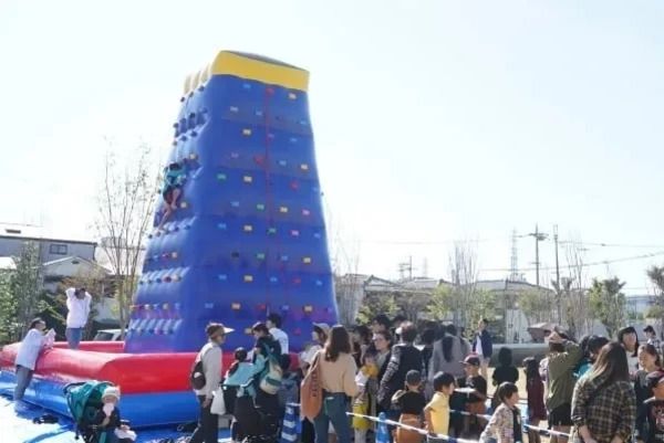 【宮城県仙台市】ふわふわ遊具が登場する「イーグルスキッズの春休み」開催！中学生以下無料観戦も