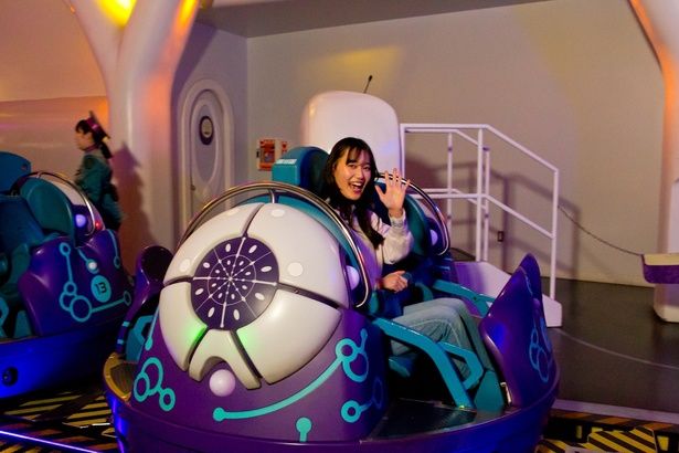 Zeddの音楽にのって、宇宙に向かってBreak Free！