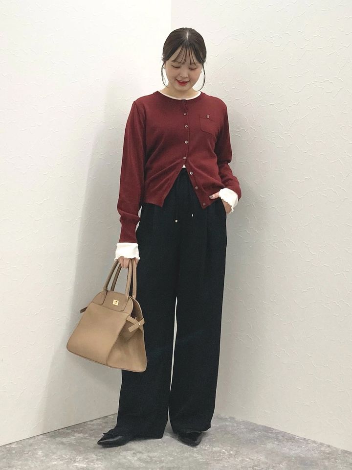 旬のバーガンディーカラーを取り入れて