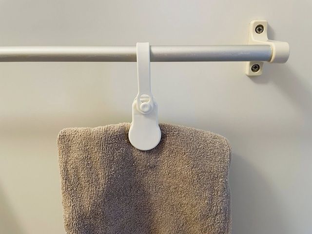 ダイソー マルチタオルクリップ 家中どこでもタオルがかけられる