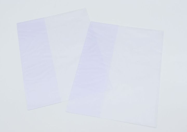 ブックカバー（週刊誌サイズ、2枚）