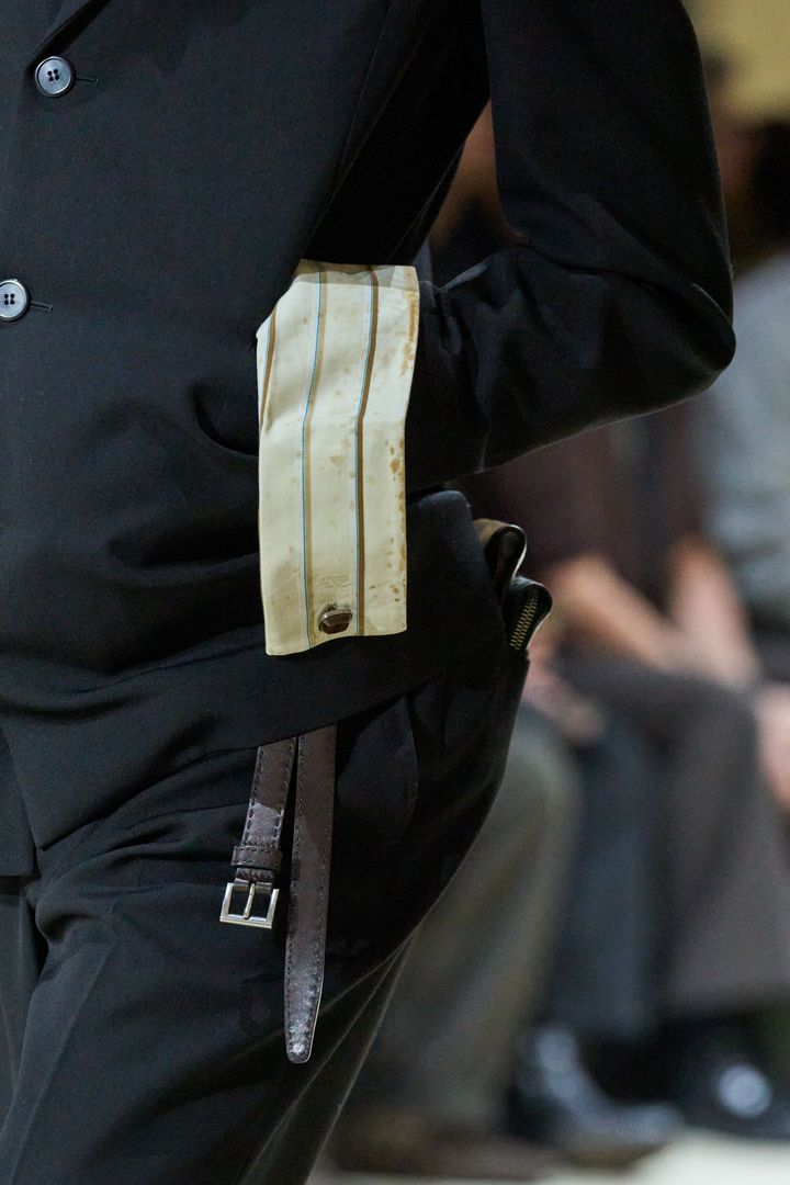 プラダ 2026-27年秋冬メンズコレクションより。