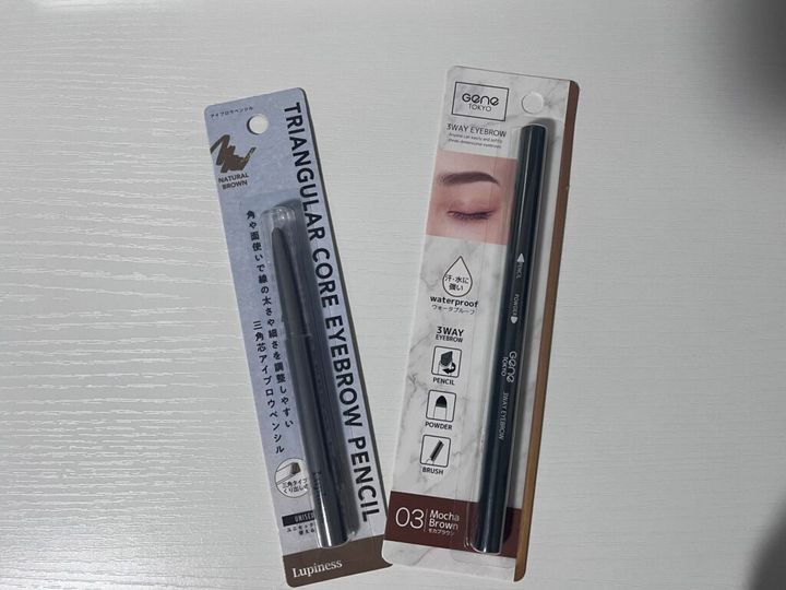 クオリティの高い化粧品が手軽に買えて度々SNSでも話題となっている「百均コスメ」。