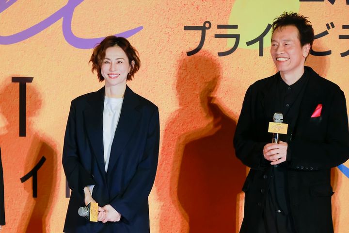 米倉涼子、感謝と涙の完成披露 遠藤憲一「涼子ちゃん元気です！」優しい激励に笑顔