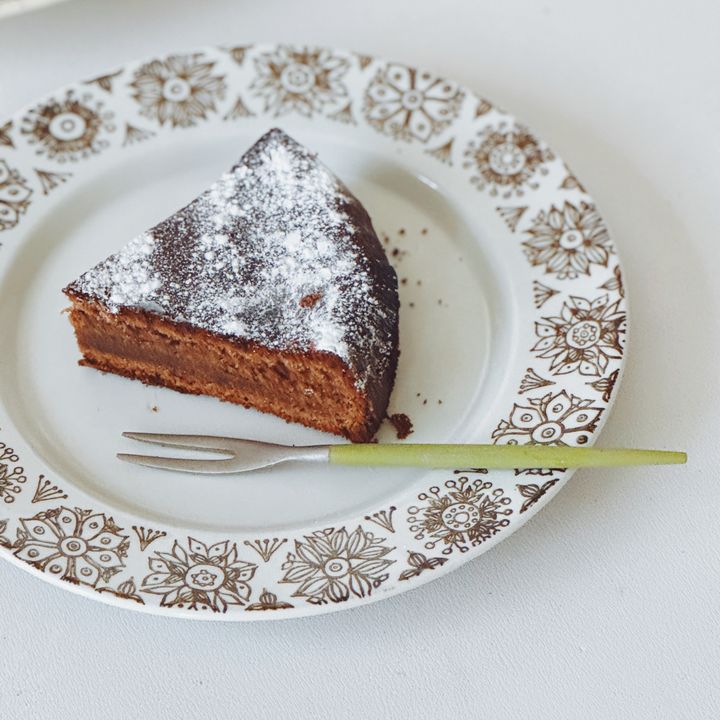 明日はバレンタインデー！フランスの絵本を参考に簡単ガトーショコラをつくってみた。【sumire.のおいしいヨーロッパごっこ vol.9】