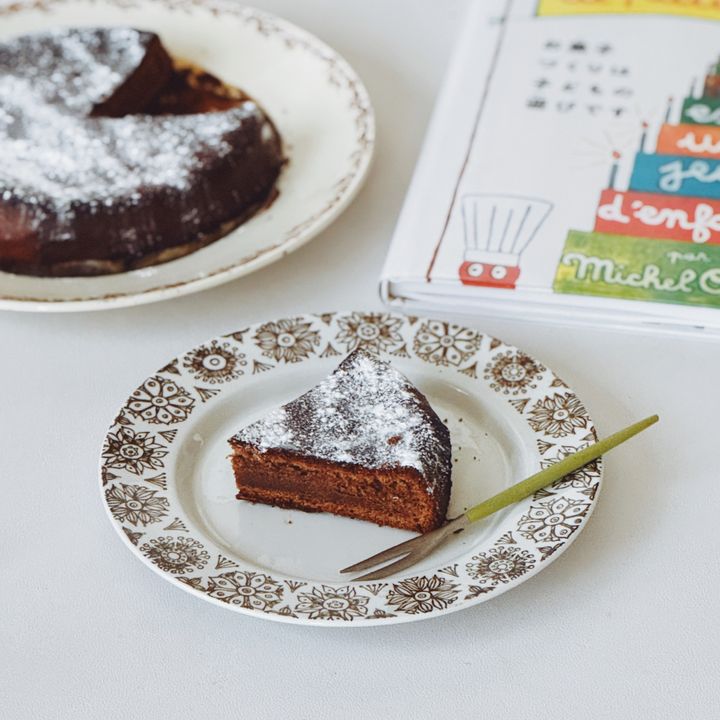 明日はバレンタインデー！フランスの絵本を参考に簡単ガトーショコラをつくってみた。【sumire.のおいしいヨーロッパごっこ vol.9】