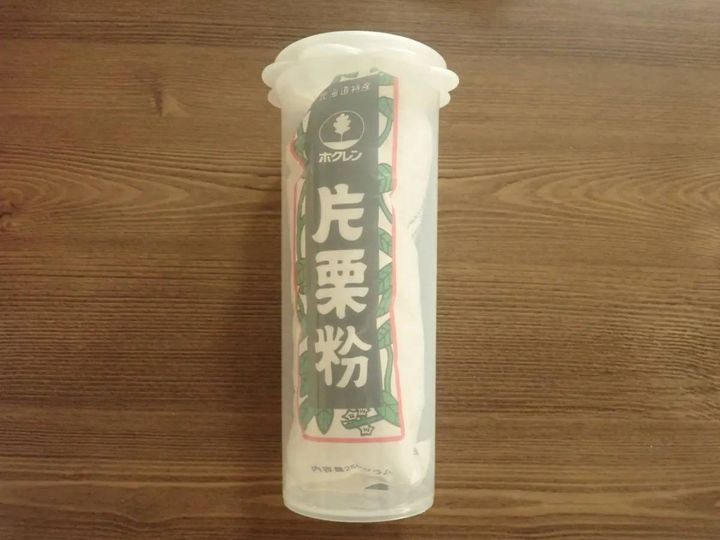 DAISO(ダイソー)：便利な詰め替え容器 片栗粉