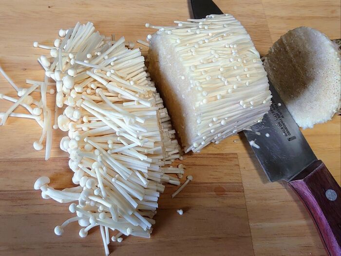 『えのき』は袋から出さないでー！目ウロコなやり方であのイライラが解消！！