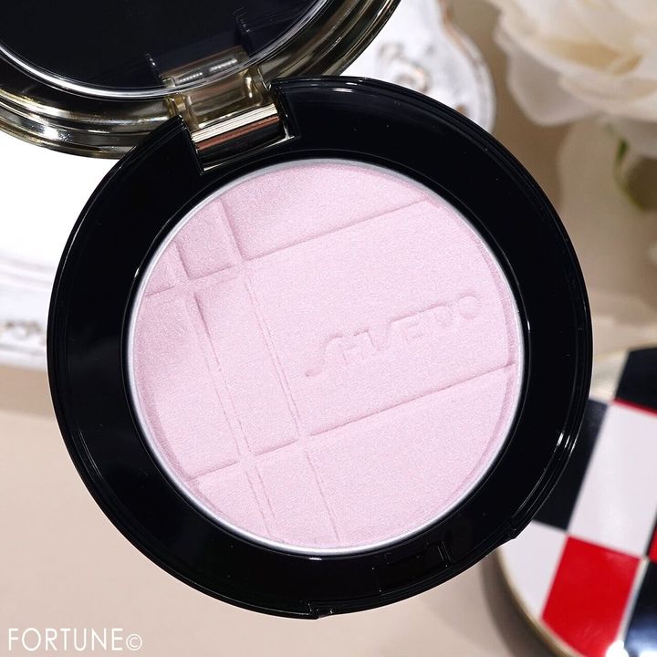 SHISEIDO（資生堂） カラー＋グロウ エンハンサー