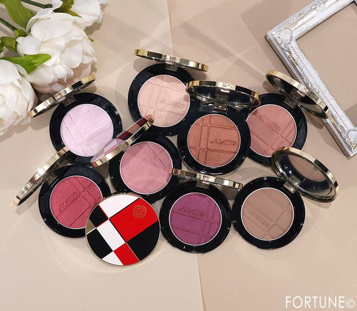 SHISEIDO（資生堂） カラー＋グロウ エンハンサー