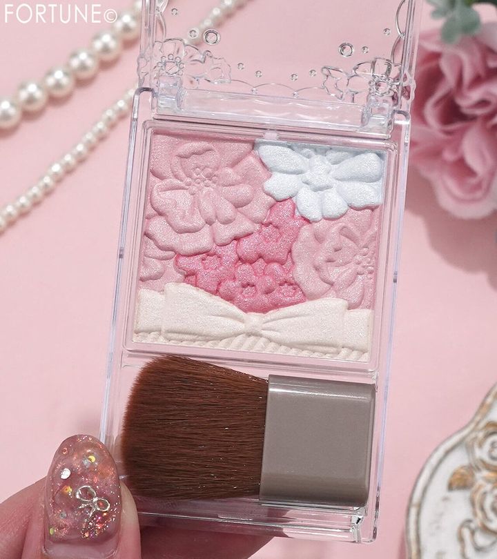 CANMAKE（キャンメイク） 『グロウフルールチークス』 