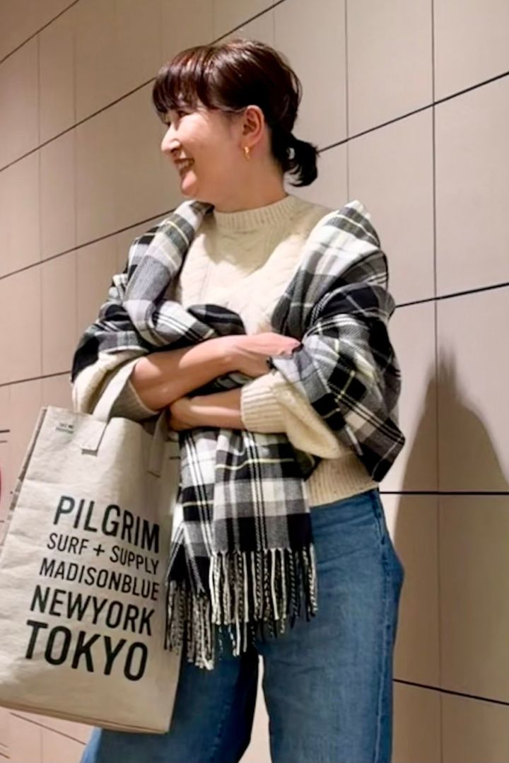 26年２月yumikoさんブログ_スタイルヒートチェックストールコーデ