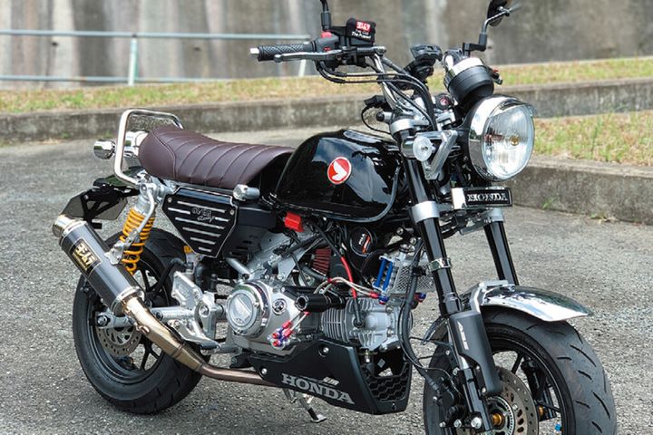 【モンキーカスタム4選】玄人好みの足まわりから伝説の4本出しマフラー、124ccDOHCまで！オーナーの執念が光る傑作選