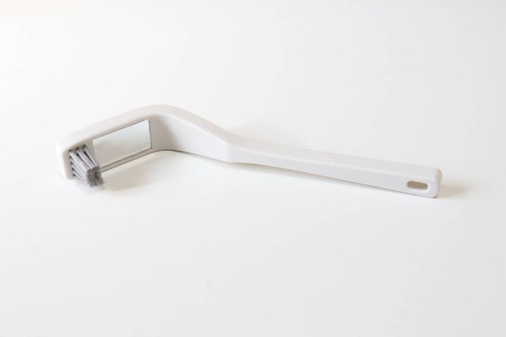 ダイソーのトイレブラシ ミラー付き