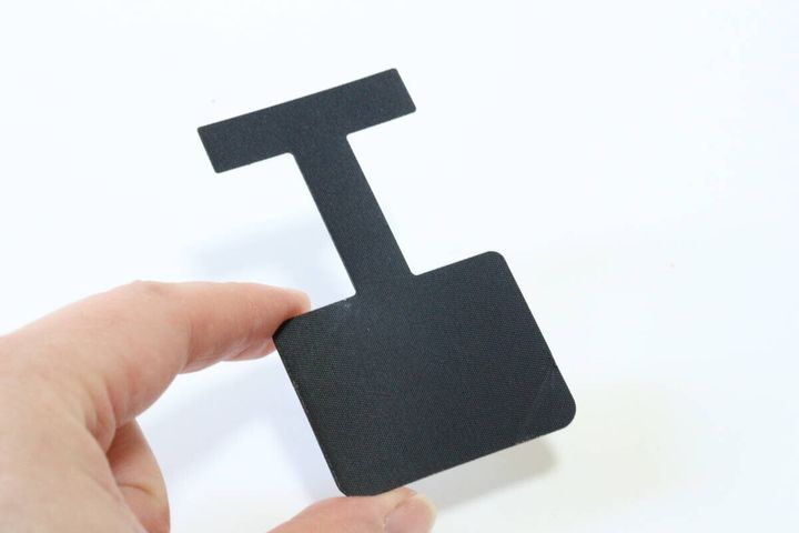 MagSafe対応ウォレット用 落下防止タグ