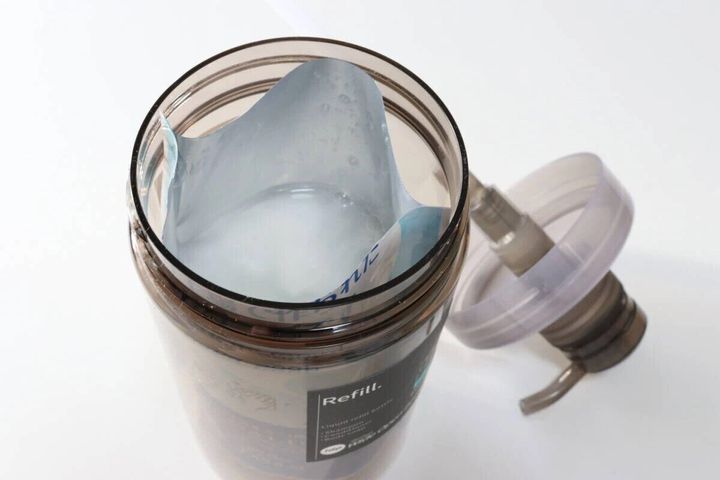 ダイソー 1dp 広口ポンプボトル 600ml 丸 アンバー 使用方法