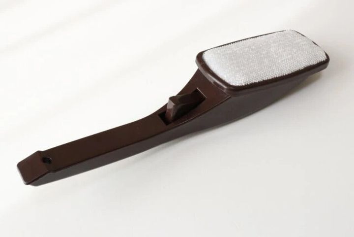 ダイソーの回転式ほこり取り