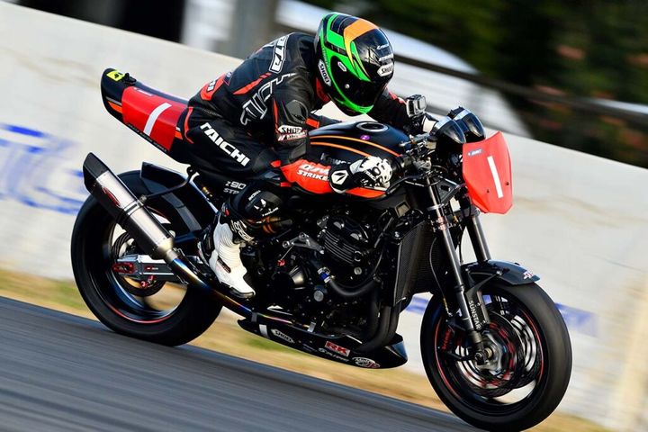 カスタムマシンインプレッション｜Z900RS×STRIKER WORKS