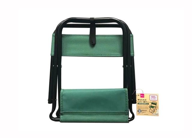 ダイソー 背もたれ付レジャー椅子（グリーン）