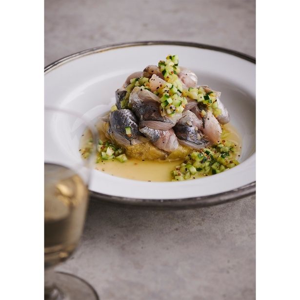 あじは短時間のマリネで爽やかに (C)ペペとシェフ夫／KADOKAWA