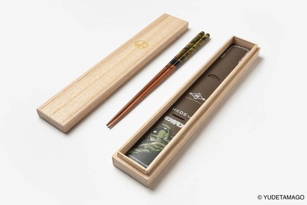 福井県・小浜の職人が作り上げる「若狭産塗箸 キン肉マンソルジャー」の復刻版が登場