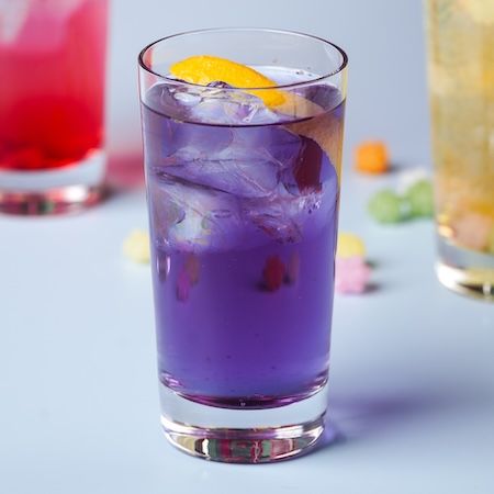 【東京都港区】YOTEL東京銀座、春の新メニューを開始。サーモンパニーニや桜カクテルが登場