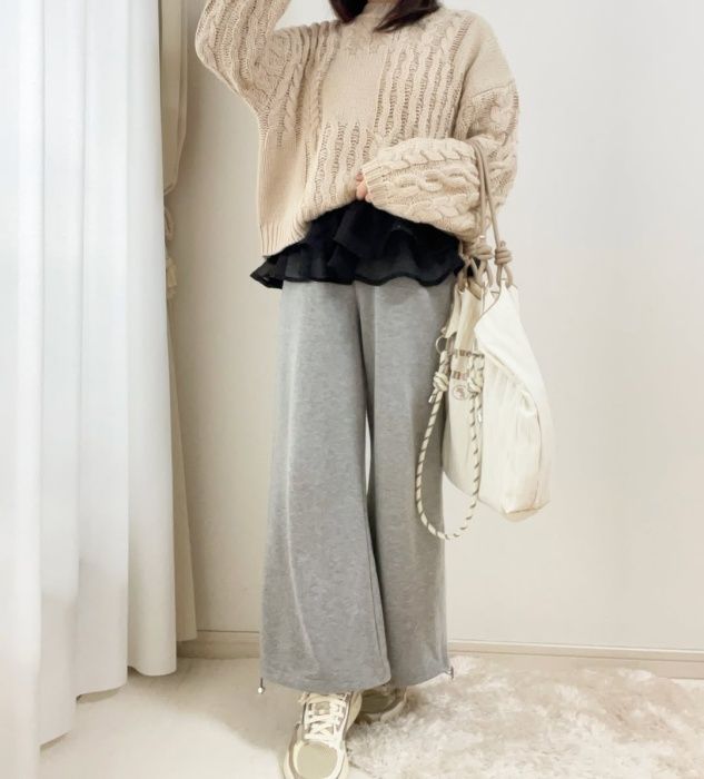 しまむら「ウエストフリルパンツ」