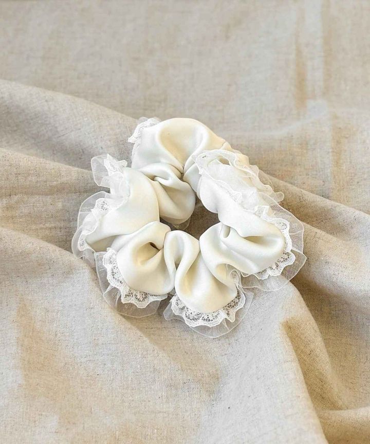 画像1: 出典：3COINS