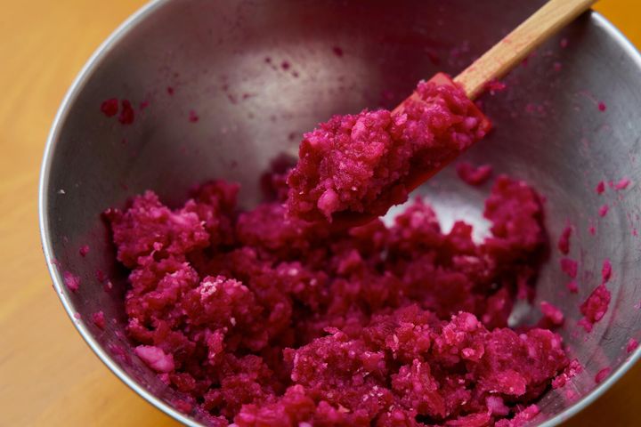 詰め物の状態を確認する