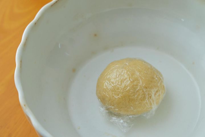 生地を休ませる