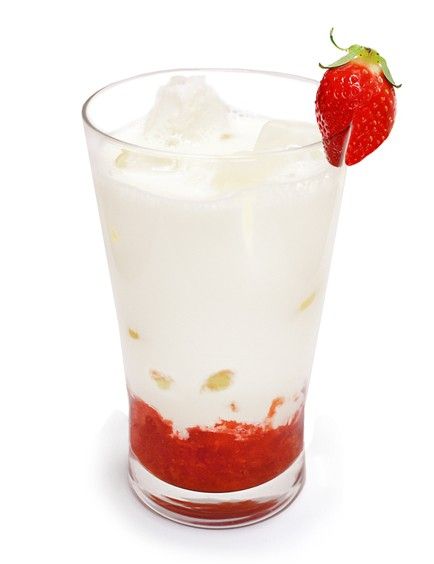 カフェコムサ／あまおうミルク