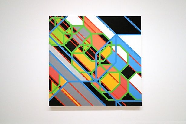 サラ・モリス『水道電力局 [ロサンゼルス]』2004年 個人蔵 (C)Sarah Morris