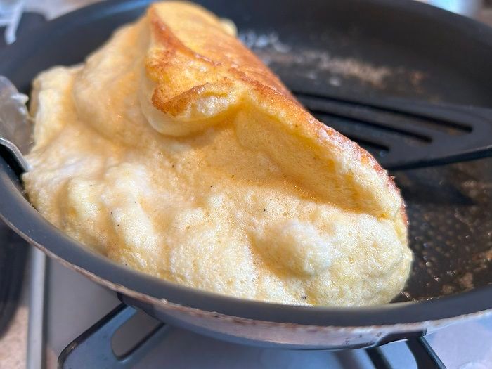 泡立てたった2分！？卵白を冷凍すると→爆速メレンゲが完成するってホント？【検証してみた】