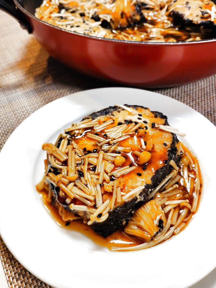 【ごはんどろぼう】実はヘルシー素材だらけ！「あんかけ豆腐ステーキ」