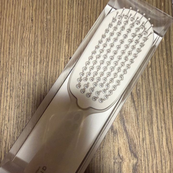 スリコにあった！「はがす」だけで使いやすく掃除が楽になる便利グッズ