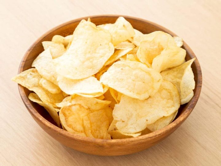 All About ニュース編集部が全国250人を対象に実施した「お土産に関するアンケート」の調査結果から、もらったらうれしい「茨城県のお土産」ランキングを発表！ 2位「納豆チップル」を抑えた1位は？ ※画像はイメージです