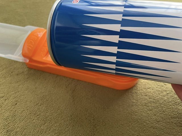 ダイソー ガス抜き（下置きタイプ）軽い力でガスが抜ける