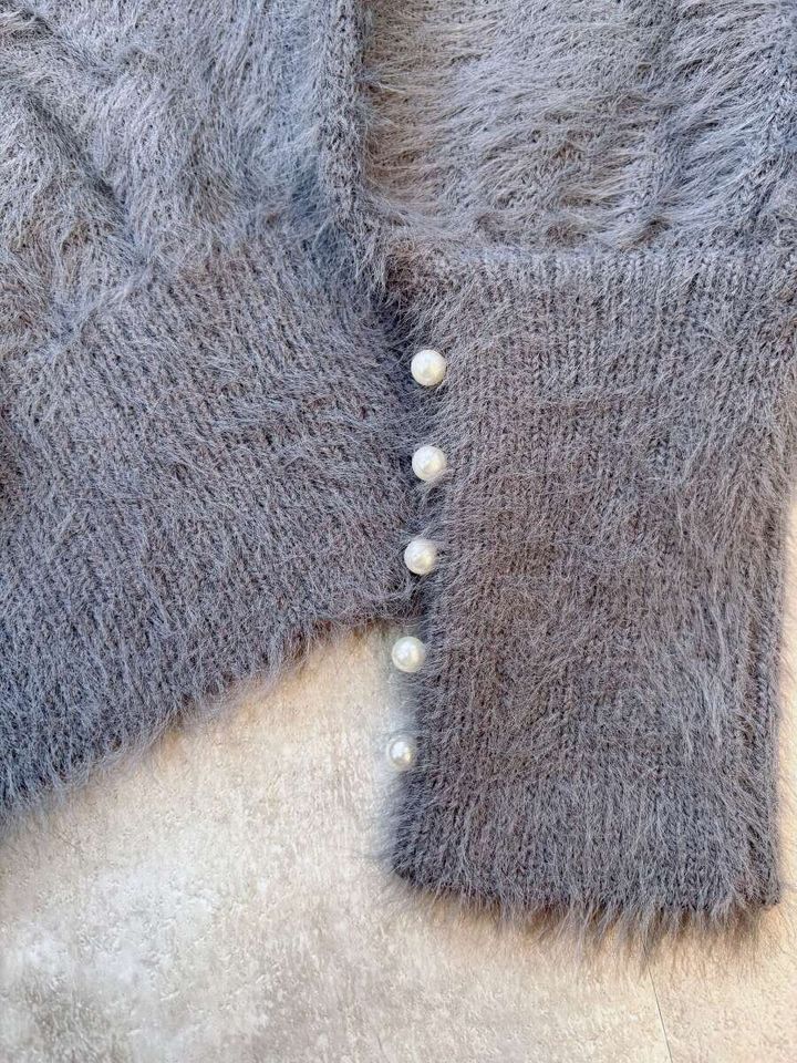 coca袖パールシャギーニットトップス 袖パール部分