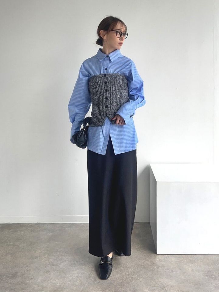 2026春シフト大人女性ロングスカートビスチェコーデ