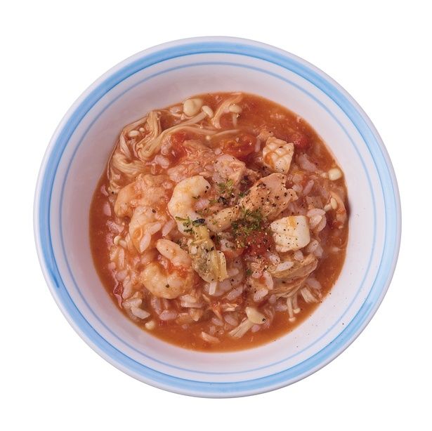 えのき1袋入った満足リゾット！ （C）ゆりな／KADOKAWA