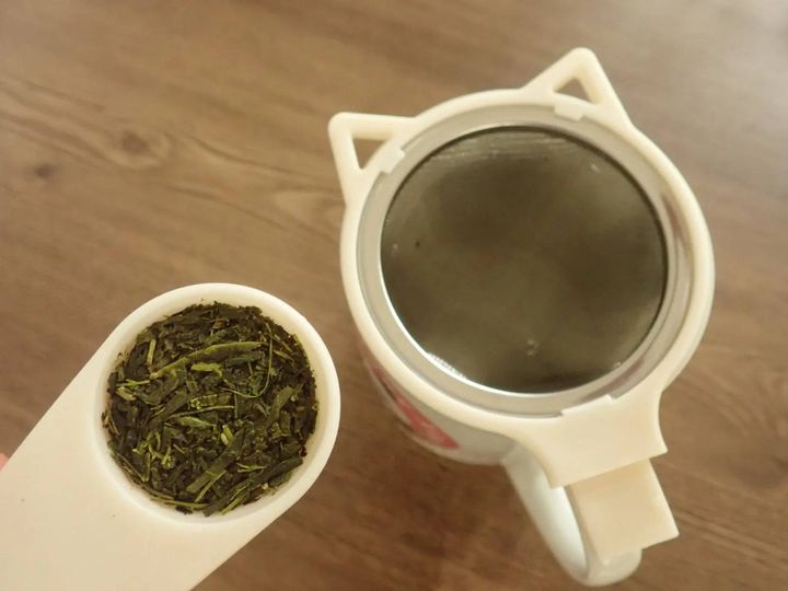 DAISO(ダイソー)：茶こし(MEOW)