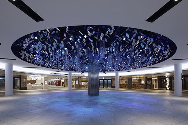 「Whity うめだ」リニューアルされた泉の広場 画像提供：ホワイティうめだ