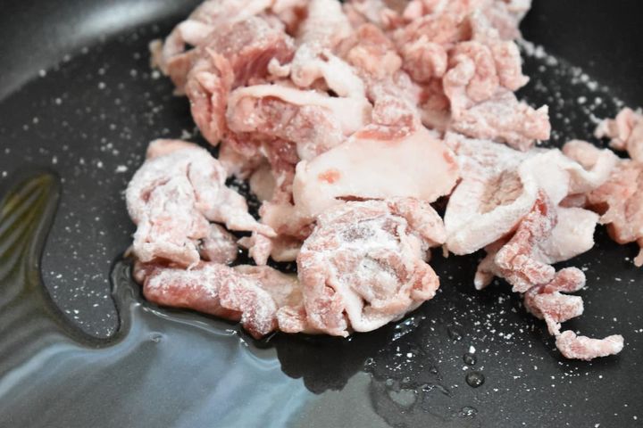 白菜と豚こまの生姜焼き