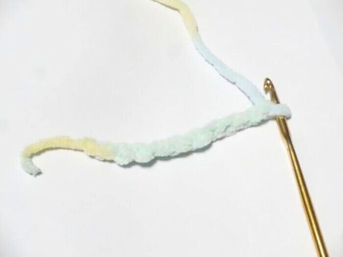 100均毛糸でかわいい『かぎ針編みポーチ』ができちゃった！こま編みだけでカンタンです♪