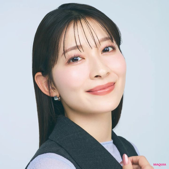 アナウンサーはどう使う？コスメデコルテ「スキンシャドウ デザイニング パレット」の新色HOWTO！_2