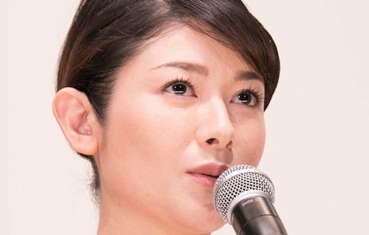 【写真・画像】「長い長い！伸びた伸びた」3児の母・滝沢眞規子、授乳による“身体の変化”をあっけらかんと告白「迷惑かける人、もう残り1人なんで（笑）」 1枚目