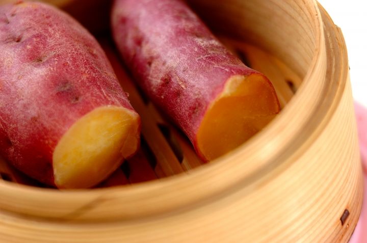 サツマイモのパン粉焼きの下準備1